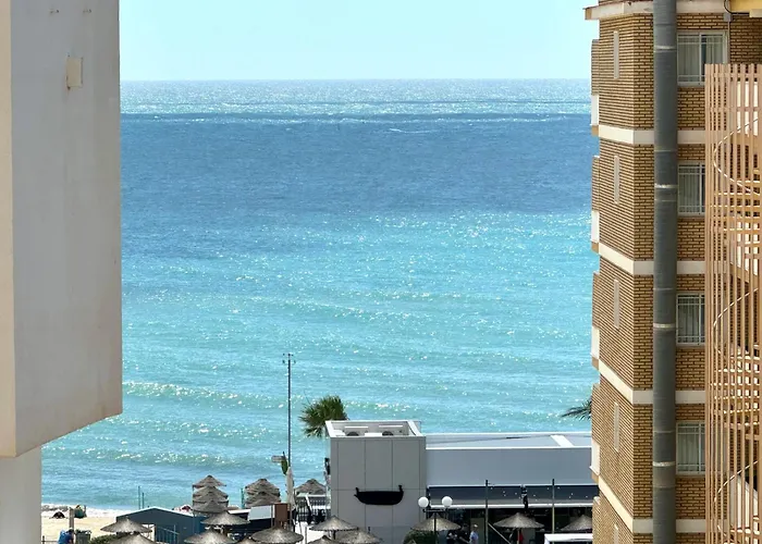 La Carihuela A 150 Metros De La Playa Con Espectaculares Vistas